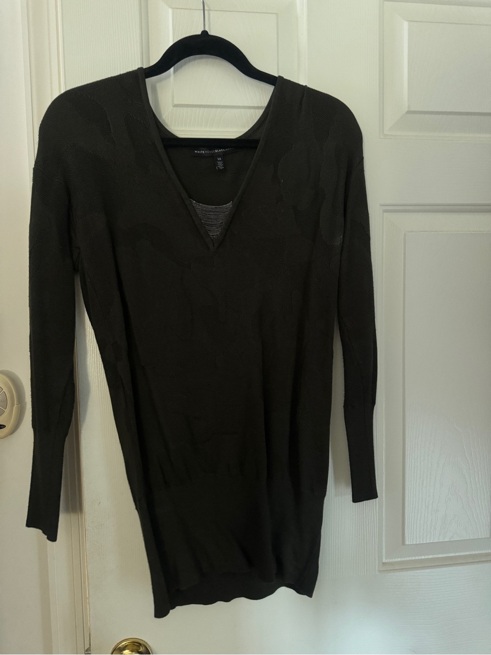 White House Black Market Black V-Neck Long Sleeve Sweater